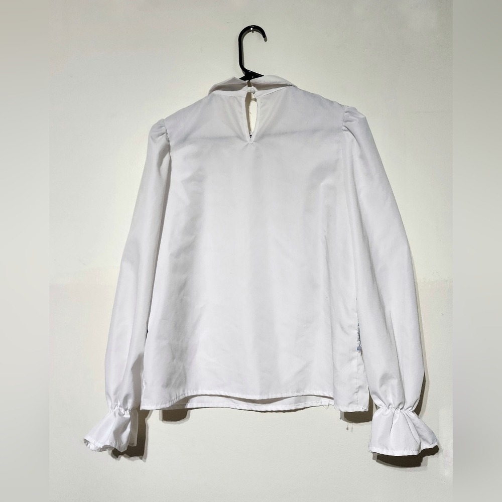 Blouse - Picture 2 of 3